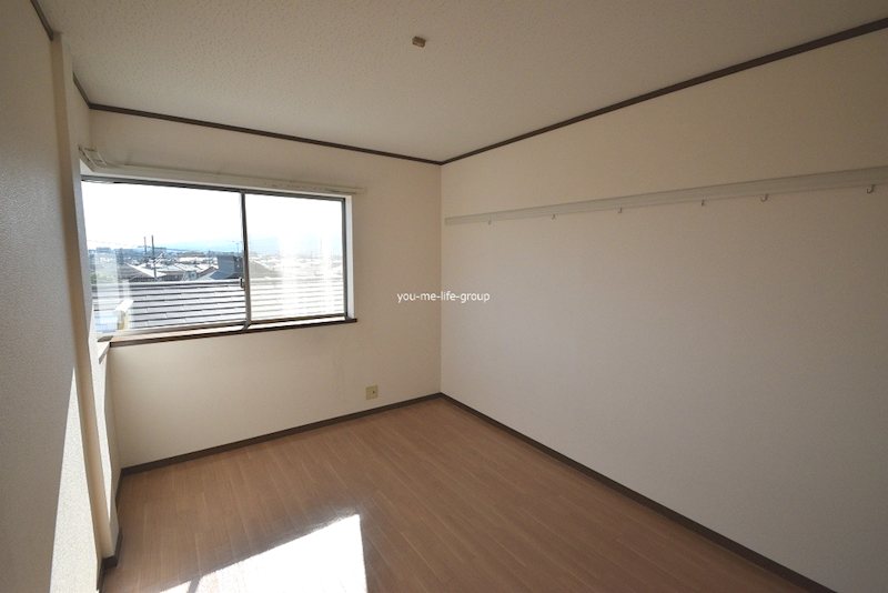 メゾンエスポアール ベッドルーム