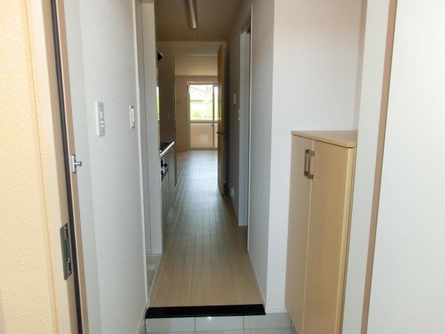 ＩＶＹ　ＣＯＵＲＴ（アイビーコート） 玄関