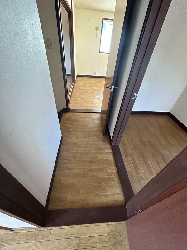 鵠沼海岸2丁目戸建 玄関