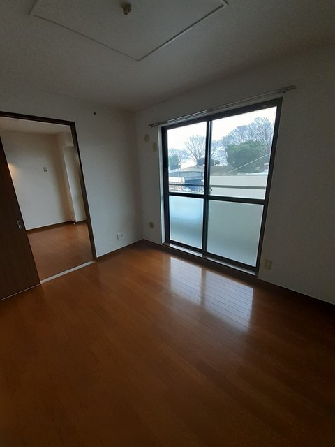 リビング 緑風館 リビング