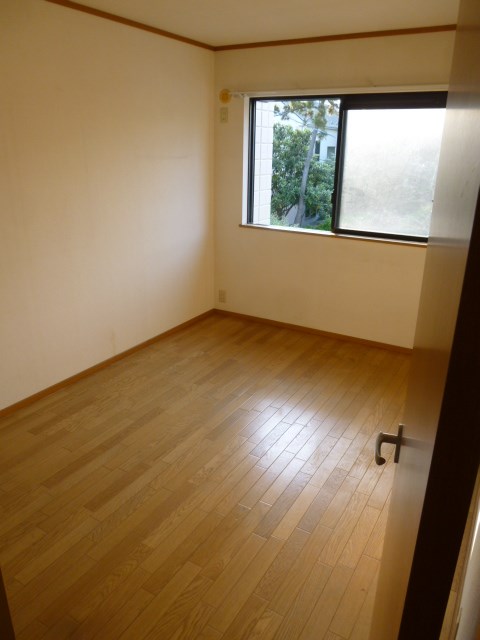 ヴィラ境川 ベッドルーム