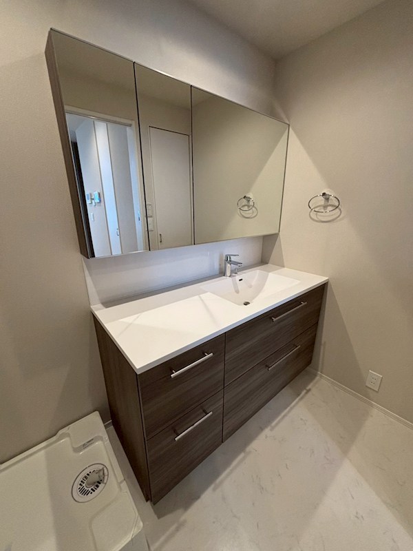 ＦＯＮＴＡＩＮＥ　ＢＬＥＡＵ その他3