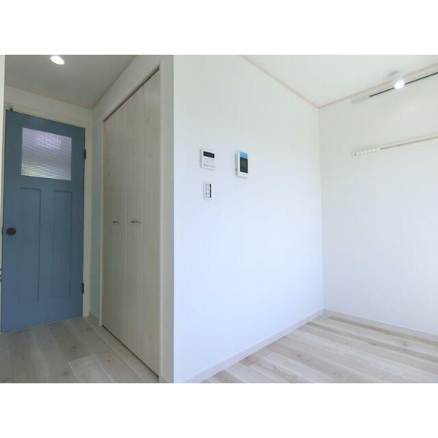ハーミットクラブハウス戸塚吉田町 リビング