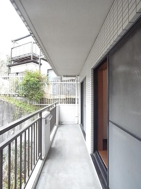 ダイアパレス湘南ヒルズ二宮 ベランダ