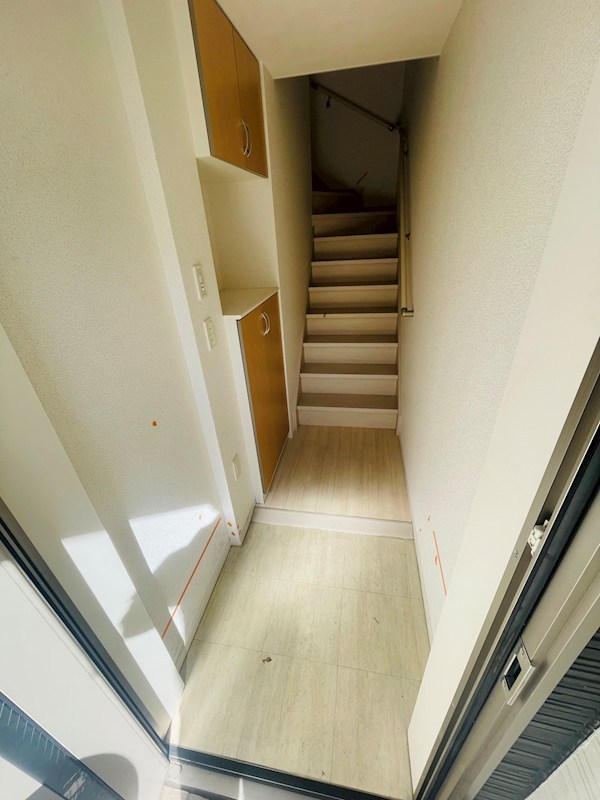 アンジュエールＡ 玄関