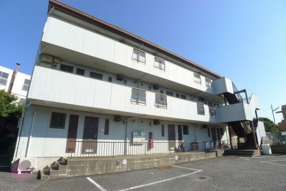 グリーンヒルズ 203号室 外観