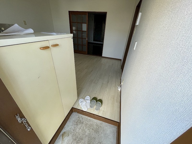 サンフラワーＮ 玄関