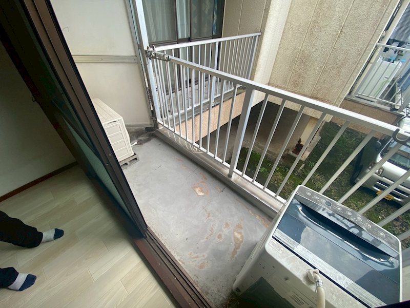 ホワイトハウス伊勢原 ベランダ