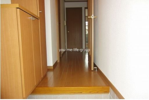 カーサクルーゼ 玄関