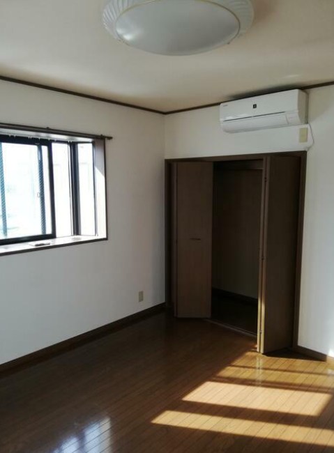 南湖４丁目貸家 ベッドルーム