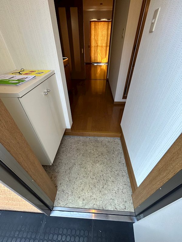 メゾン・アスリート 玄関