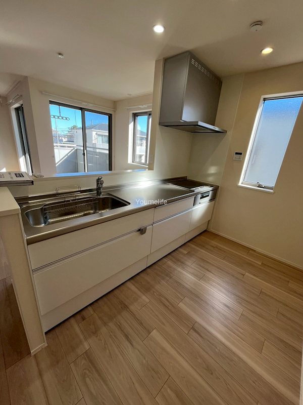 リラガーデンB棟 キッチン