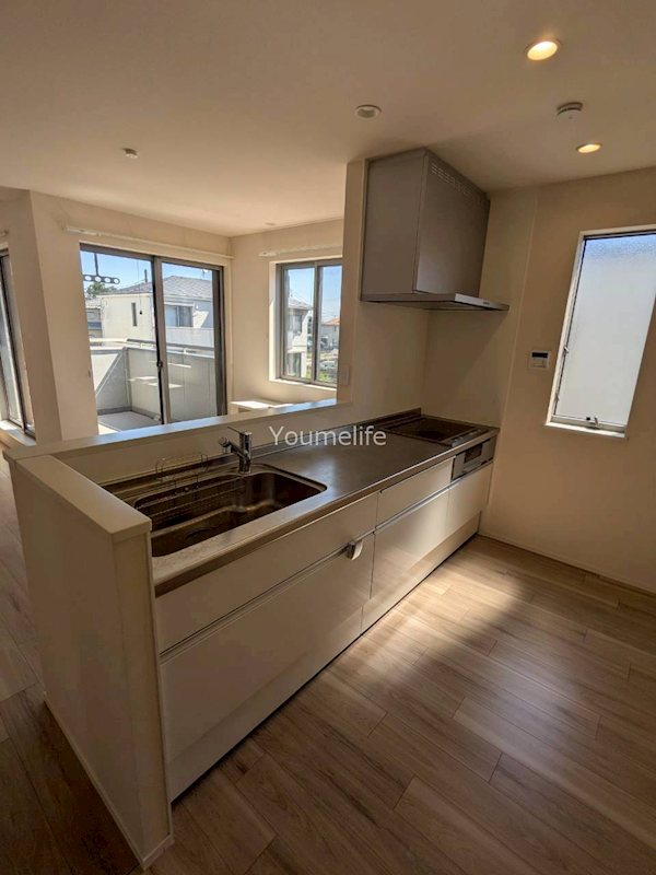 リラガーデンB棟 キッチン