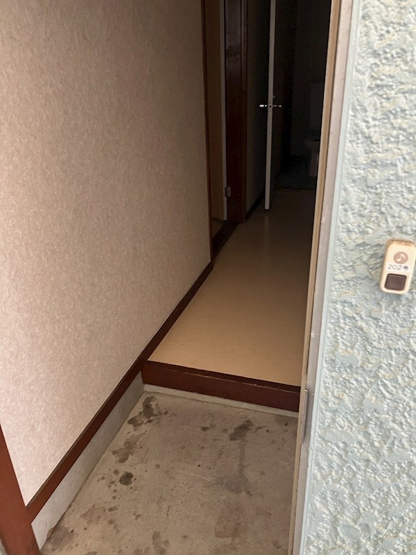 ハイツ松本 玄関