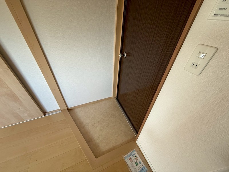 守屋アパート 玄関