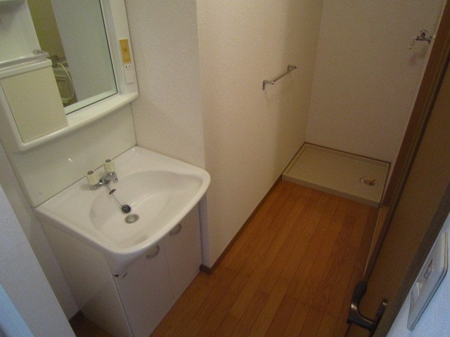 ヴィラ・シャルマン その他3