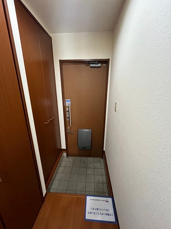 ドム・ＮｉＳｉ 玄関