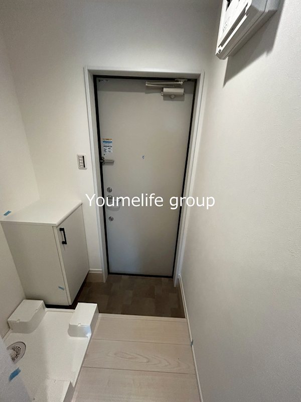 アザーレ・パッシオ本厚木A 玄関