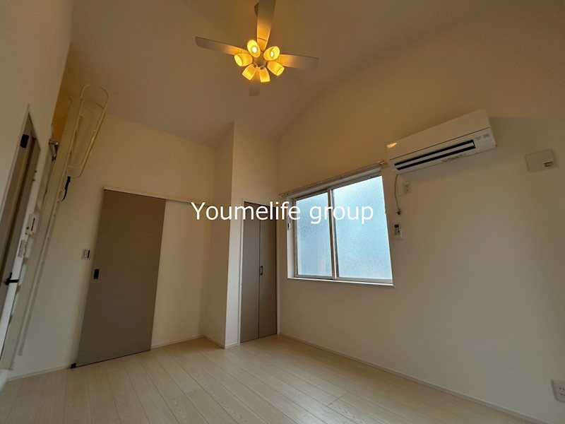 アザーレ・パッシオ本厚木A リビング