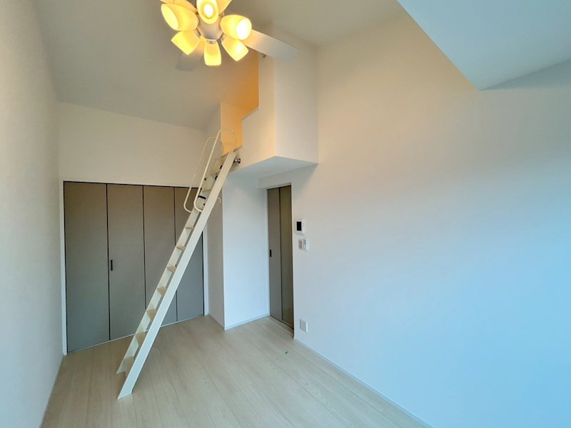 アザーレ・パッシオ本厚木B リビング