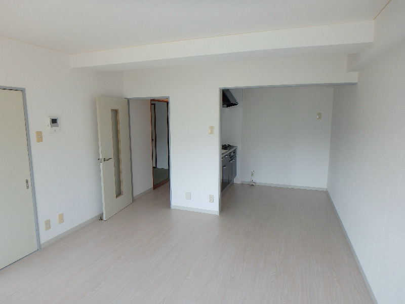 ヴェルドミール湘南平塚 リビング