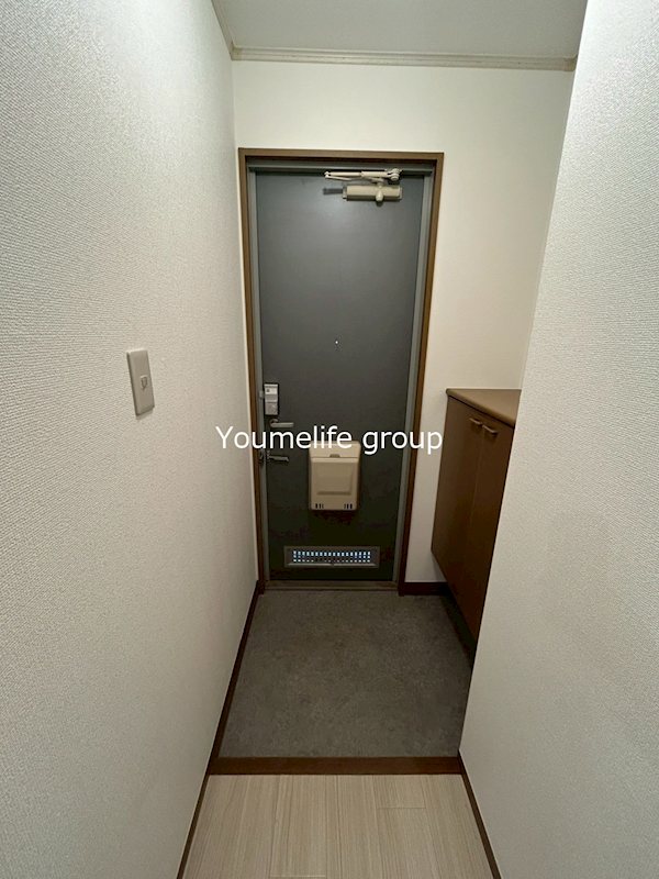 NYコーポ・D 玄関