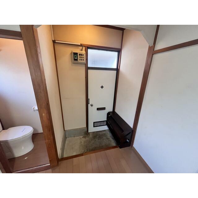 五万騎貸家 玄関
