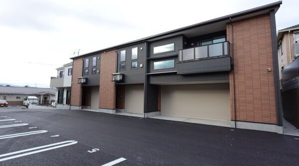 パインズガレージ ベランダ