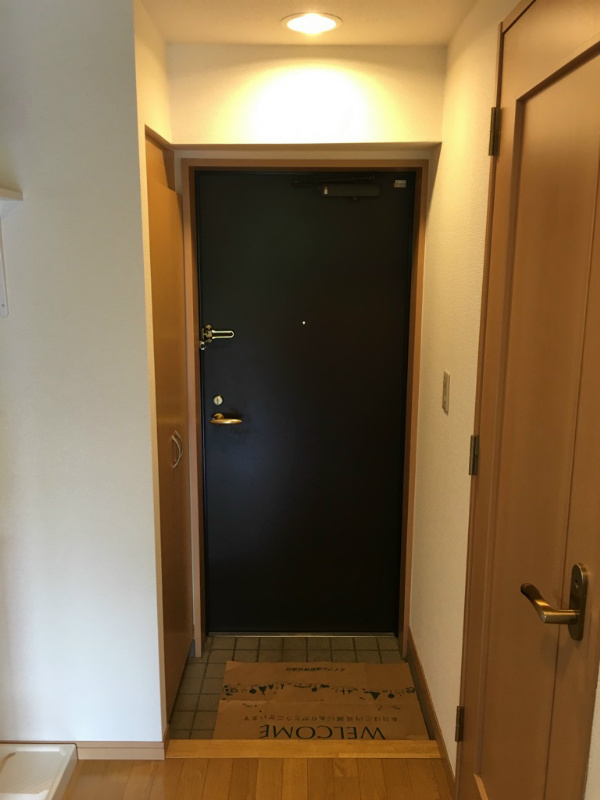 ヴァンヴェール１ 玄関