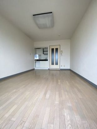 アショカニーローズ館 リビング