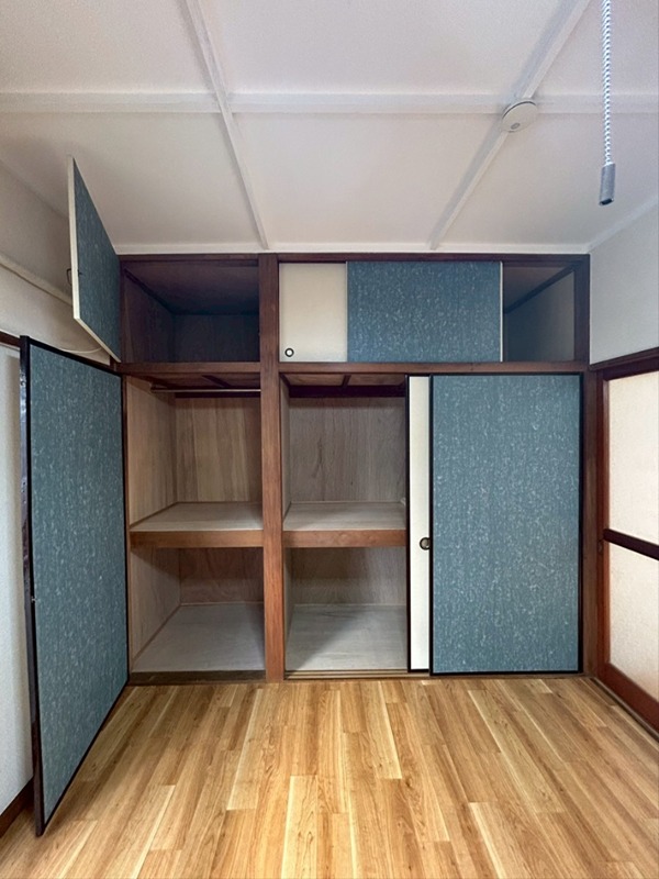井村荘2号棟 収納