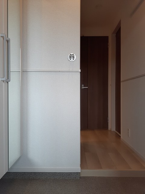 フィフスエレメント 玄関