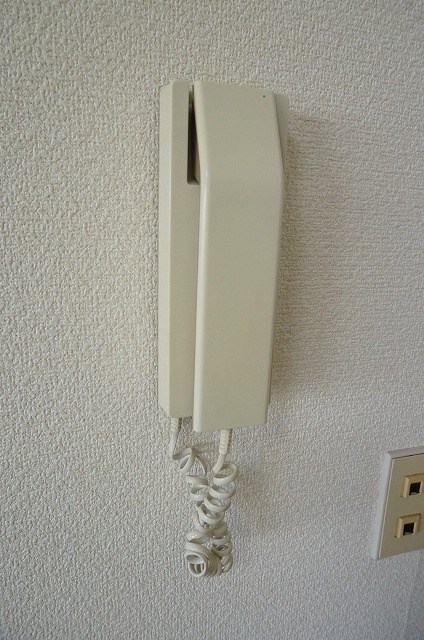 ワコーレエレガンス本郷台 セキュリティ