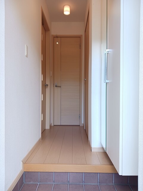 ガーデンハウスＭ 玄関