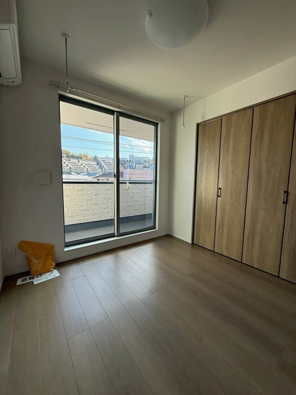 Ｙｏｕｔｈ　Ｖｉｌｌａｇｅ北矢名 ベッドルーム