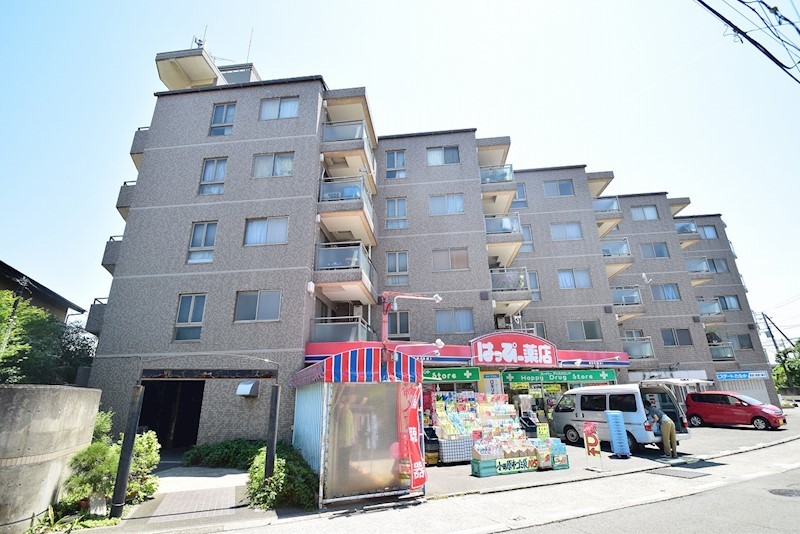 鴨宮ガーデンヒルズ  403号室 外観