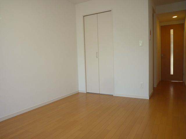 リブリ・クレスト リビング