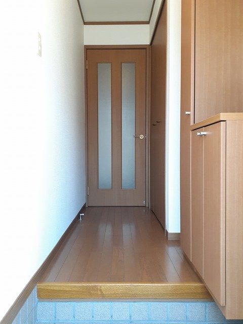 くりの木スクエアⅡ 玄関