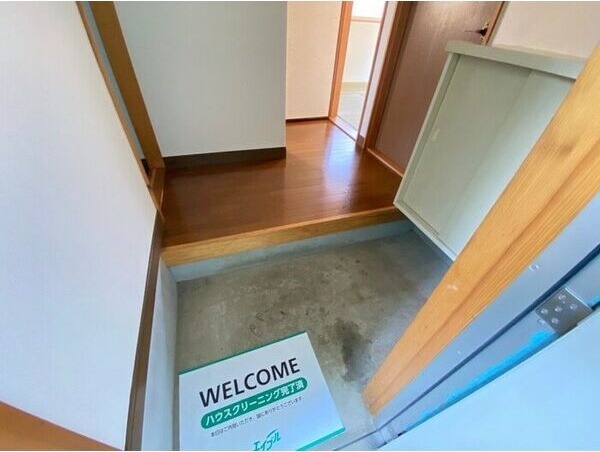 グランデール湘南 玄関