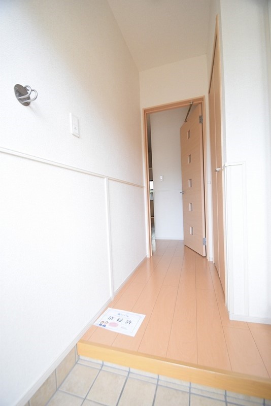 コンフィニ 玄関