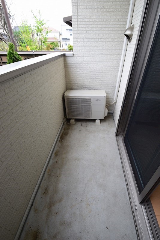 コンフィニ ベランダ