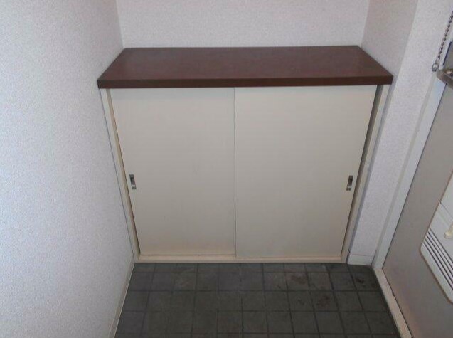 ビューハイツ 玄関