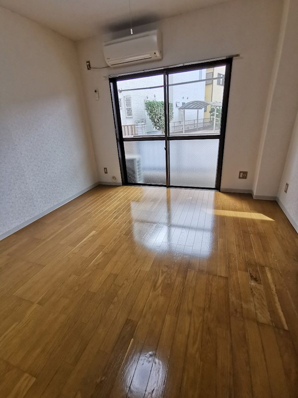 タプラ下荻野 リビング