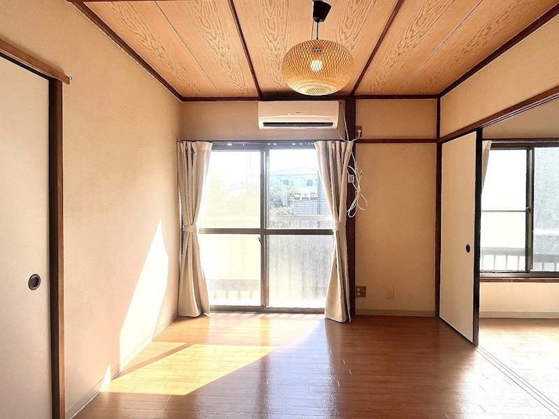 ＣＯＲＮＥＲ　ＨＯＵＳＥ リビング