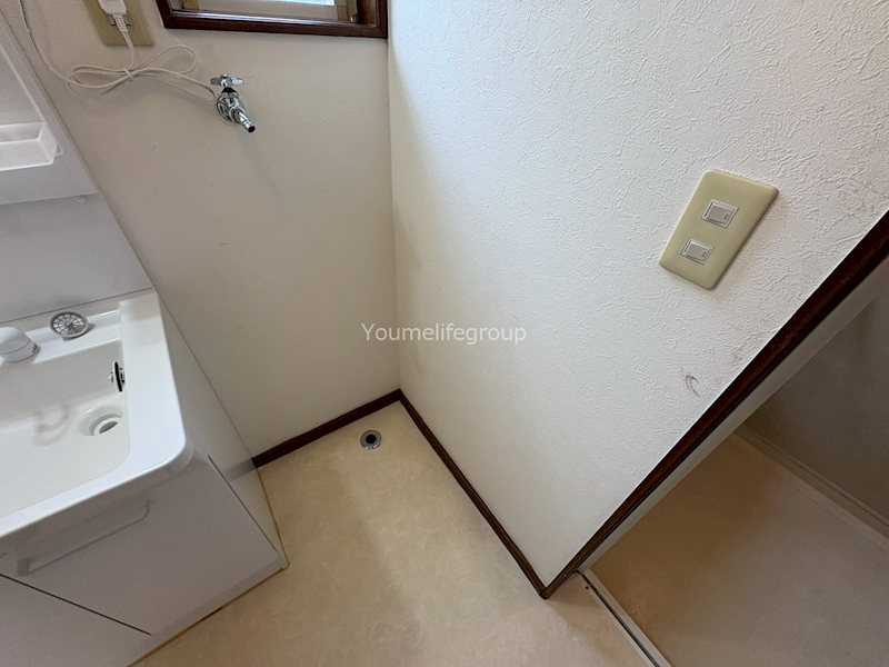 フローラ・ミキ その他4