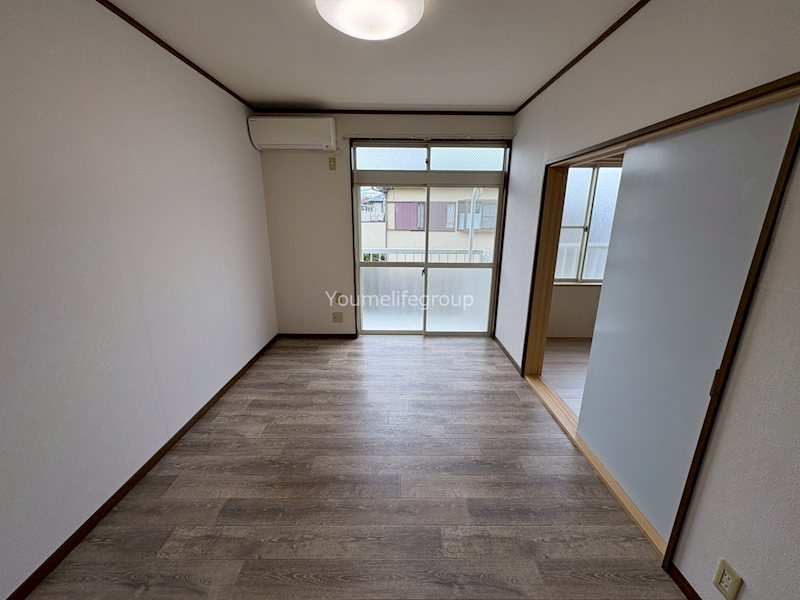 フローラ・ミキ その他7