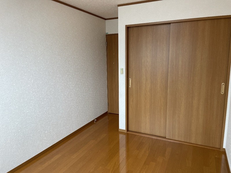 ガイア春日町 ベッドルーム