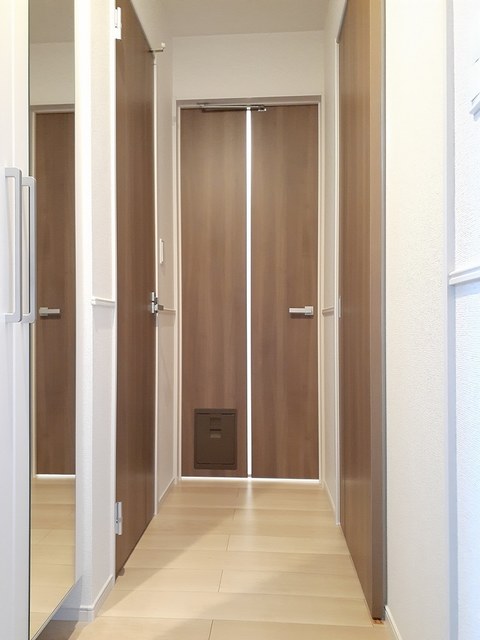 ルタンパルト・桜 玄関