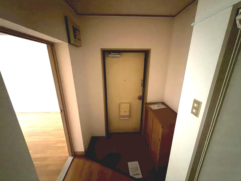 コーポ渡辺 玄関