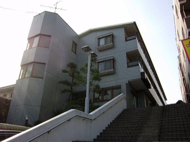 ハイライフ湘南 203号室 外観